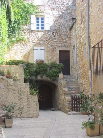 Bed and Breakfast L'Orangette à Régusse Extérieur photo